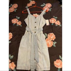 NWT Cute denim dress size M